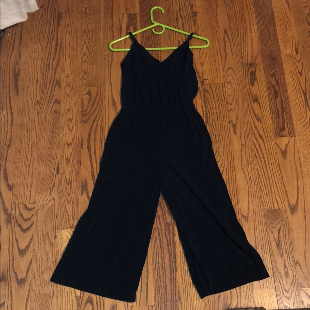BLACK RIBBED JUMPSUIT XS